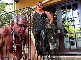 Dominatrix Thistledown April - Oppress obsession - pen